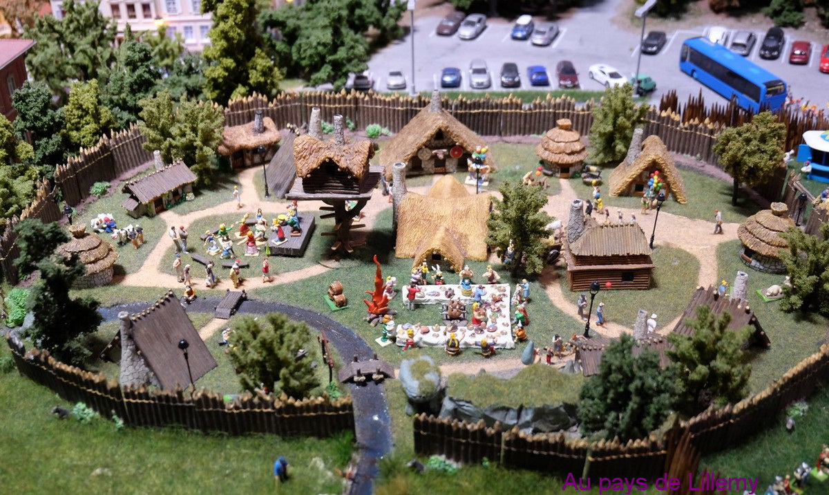 ob_b54d60_mini-world-lyon-parc-asterix
